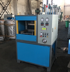 25T全封闭带移模安博首页_安博(中国)